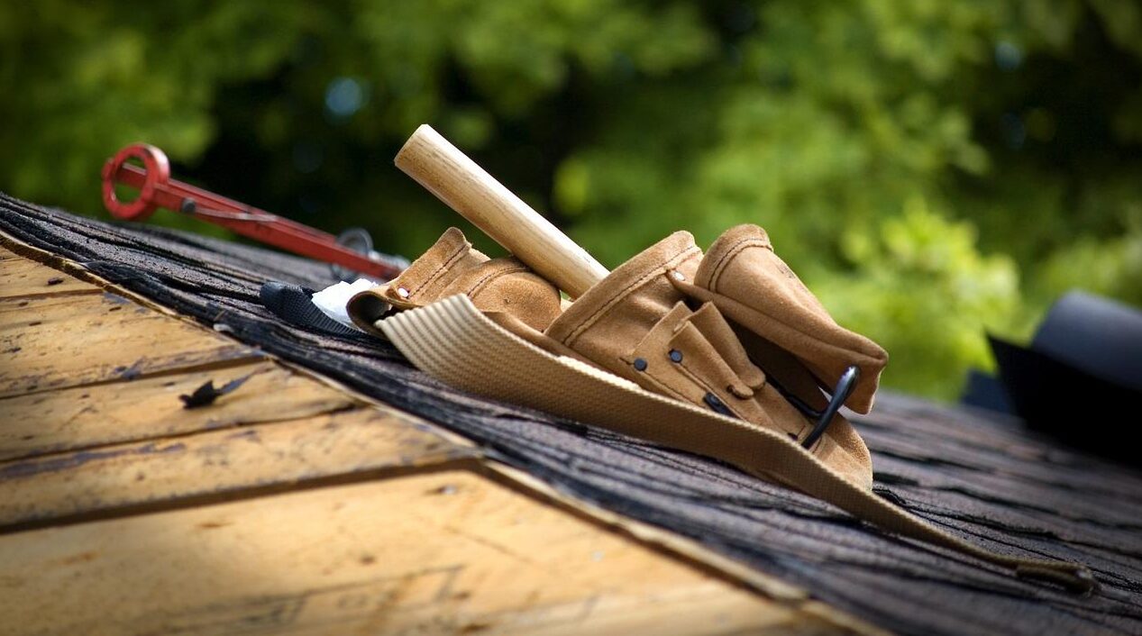 alt="How to Find Government Grants for Roof Repairs"